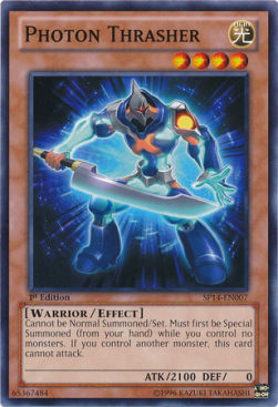 Photon Thrasher (V.1 - Common) Immagine principale del prodotto