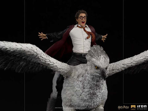 Harry Potter + Buckbeak Dlx 1/10 Statue