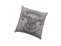 Hp Hogwarts Square Cushion Vacuum Pack