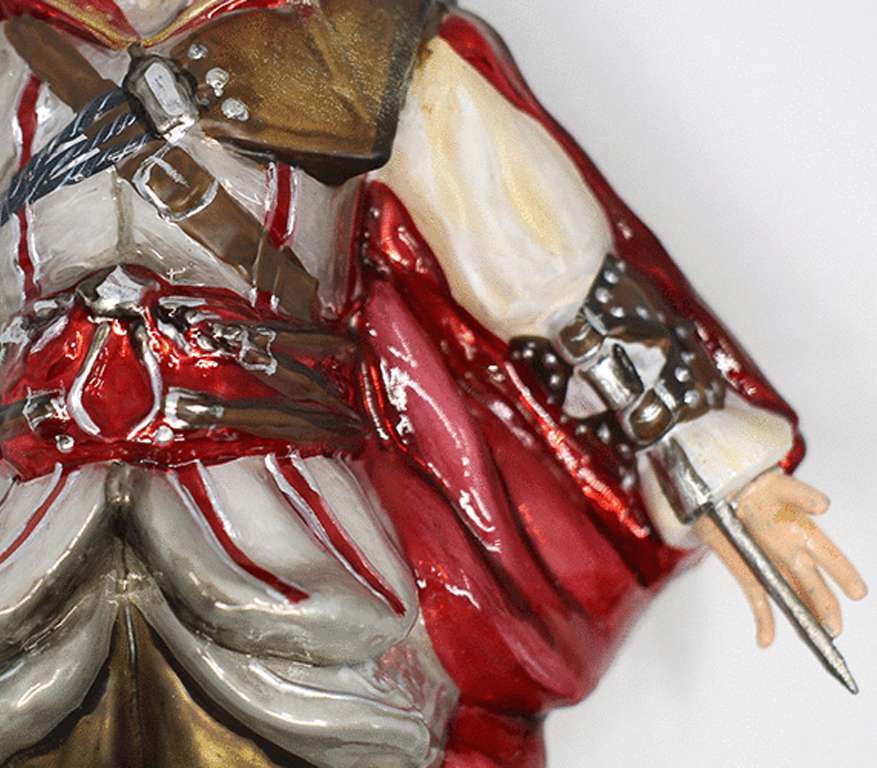 Assassin Creed Ezio Blown Glass Figure